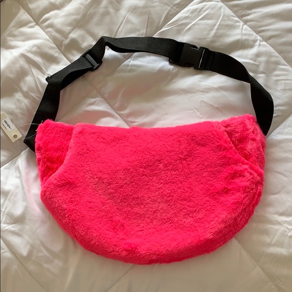 Handbags - NWT AMAZING FAUX FUR OVER SIZED FANNY NEON PINK